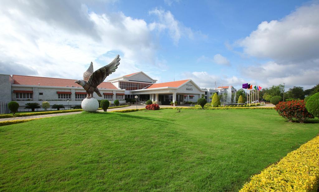 Eagleton - The Golf Resort Bidadi Eksteriør billede